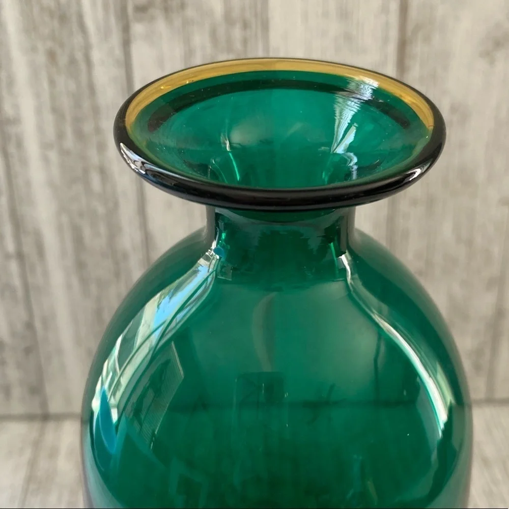 Gardeners Eden Art Glass Emerald Green & Amber Classic Vase